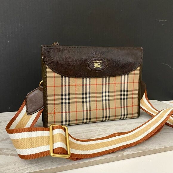 BURBERRYS Nova Check Canvas Leather Clutch/Crossbody - Picture 6 of 17